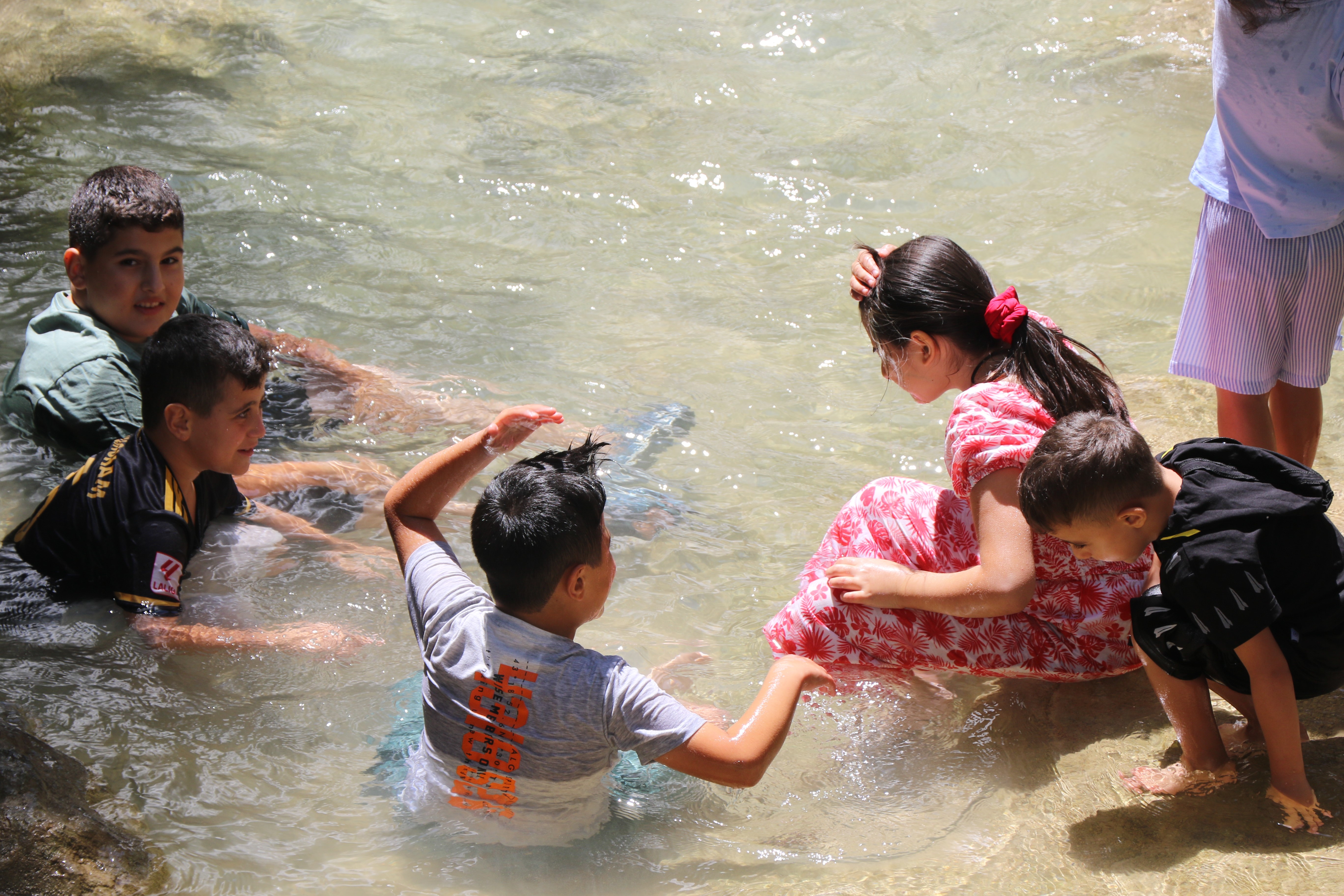 Protect children against weather changes