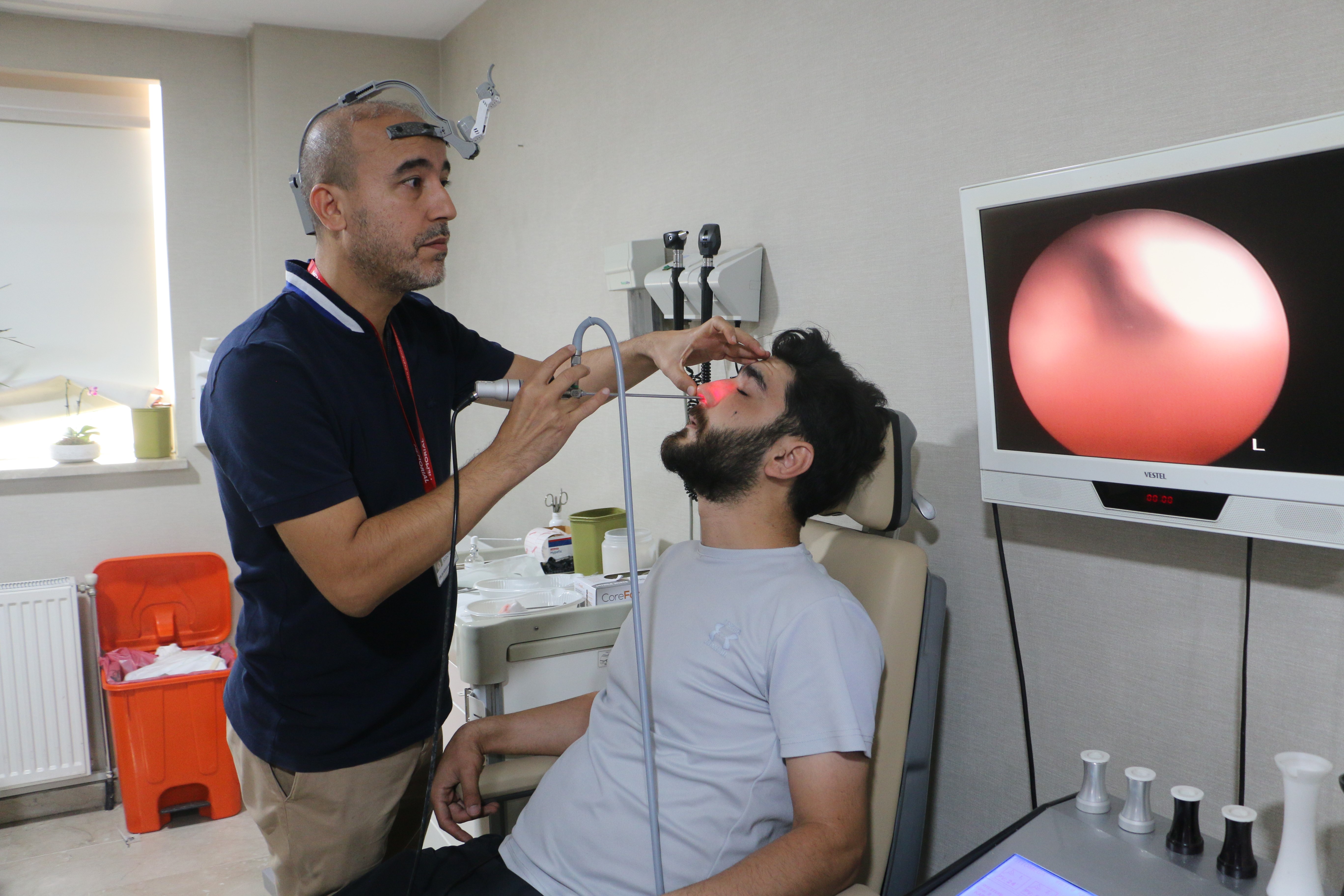 Sea, pool and sauna warning from ENT specialist to patients with rhinoplasty in summer