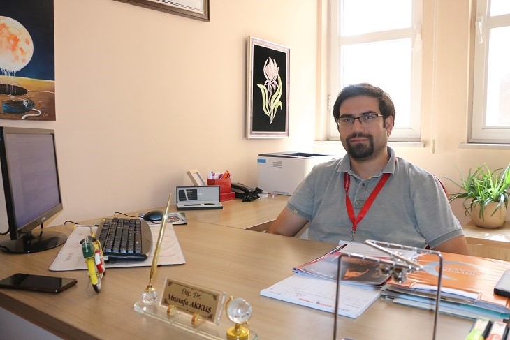 Assoc. Prof. Dr. Akkuş; “Knowing the causes of suicide is important in preventing suicide”