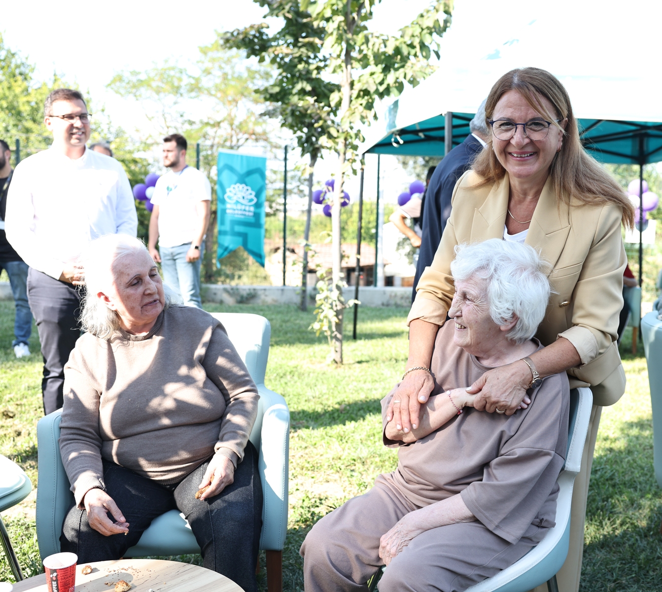 Alzheimer's disease is a social problem