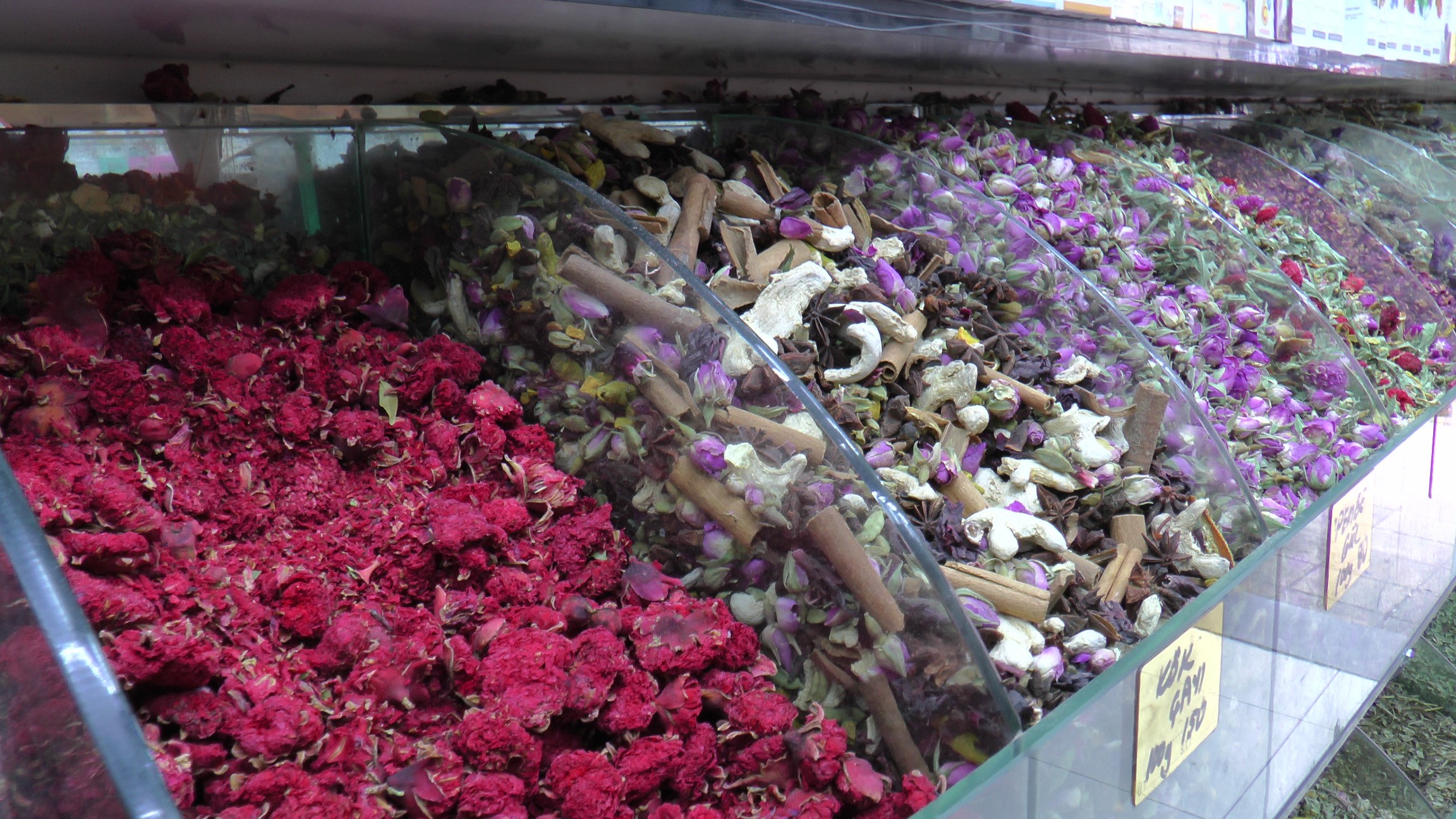 Herbal supplements for immunity