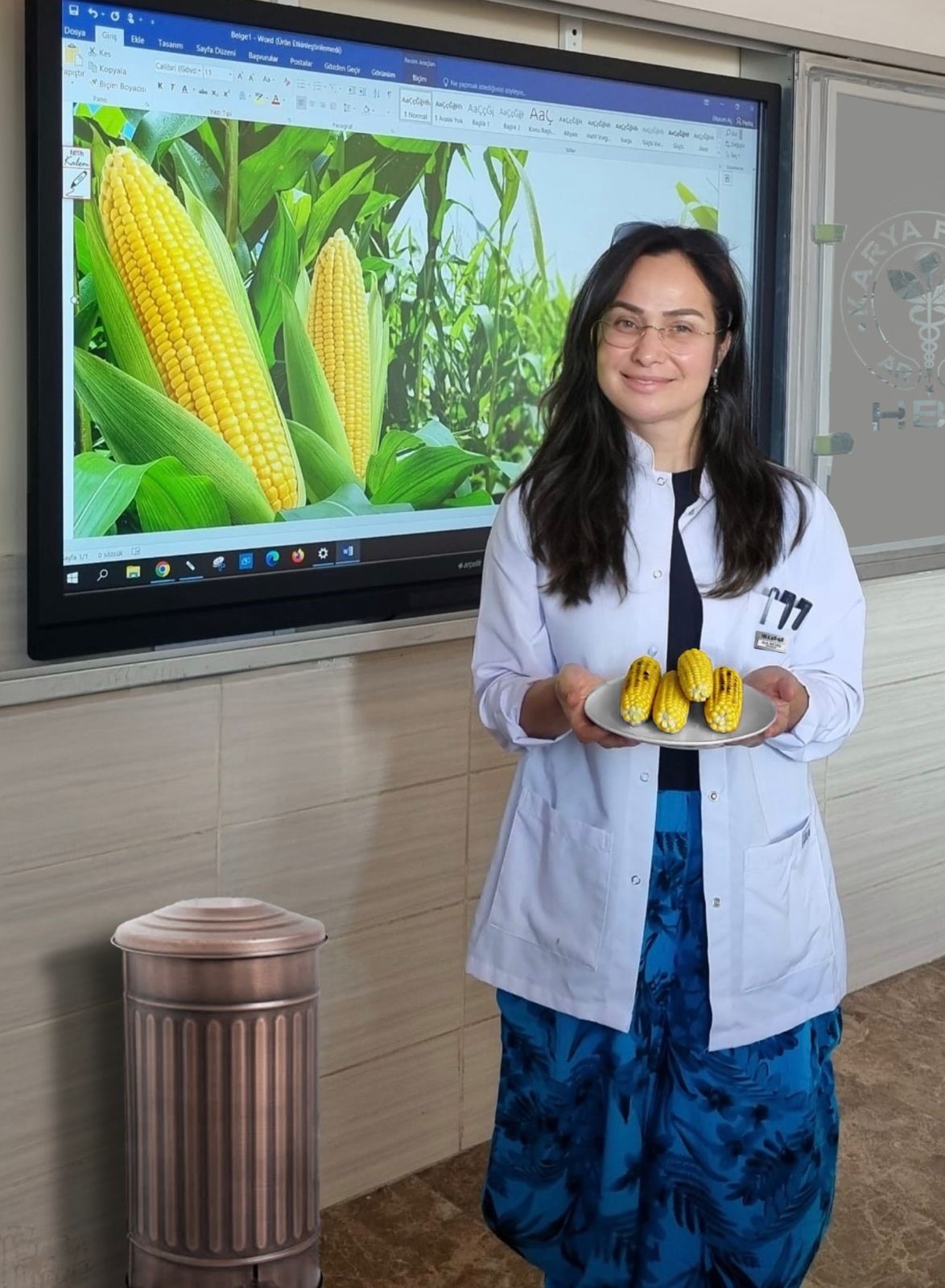 Boiled and roasted corn secretes 'happiness hormone'