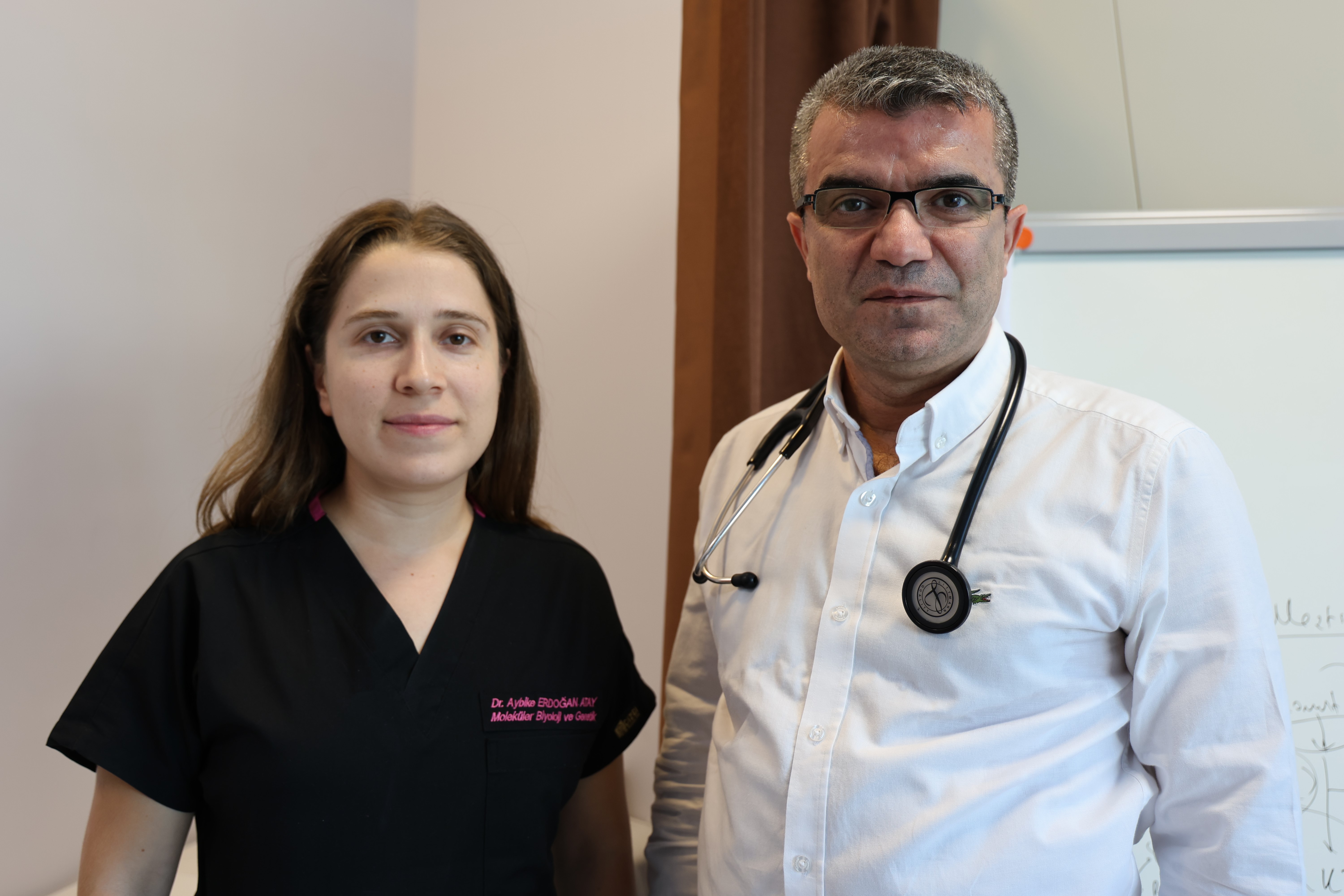 Turkish doctors did it: They stopped skin cancer with lung cancer drug